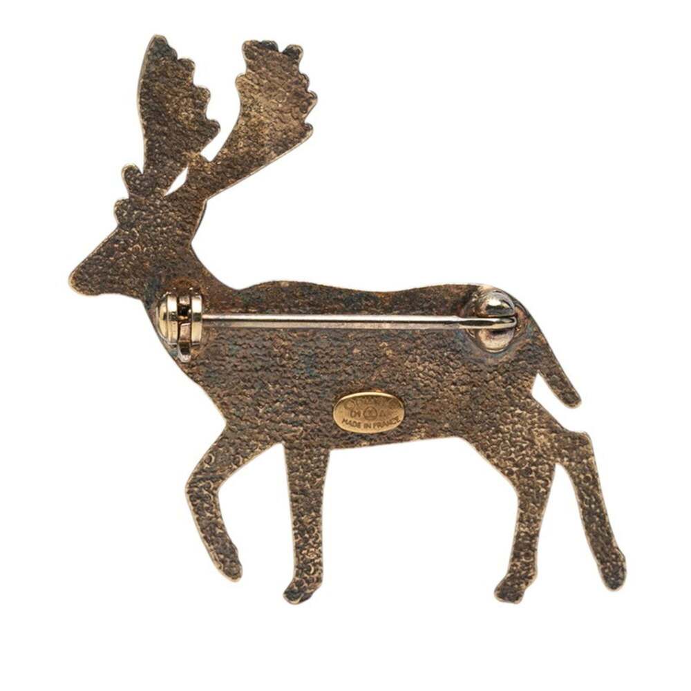 CHANEL Authentic Gold Pearl Logo Brooch - Picture 2 of 3